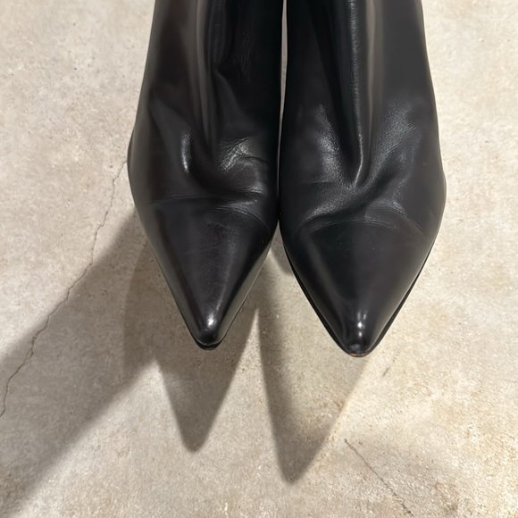 Stuart Weitzman (8.5/9) - Picture 5 of 7